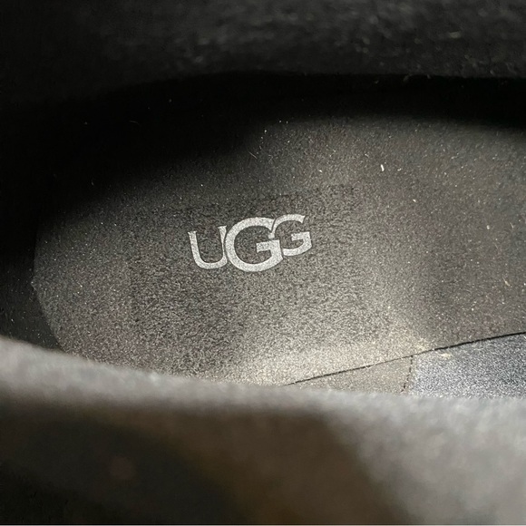 New! UGG Biltmore Lace Up Black Suede Hiker Boot 9 - Picture 13 of 15